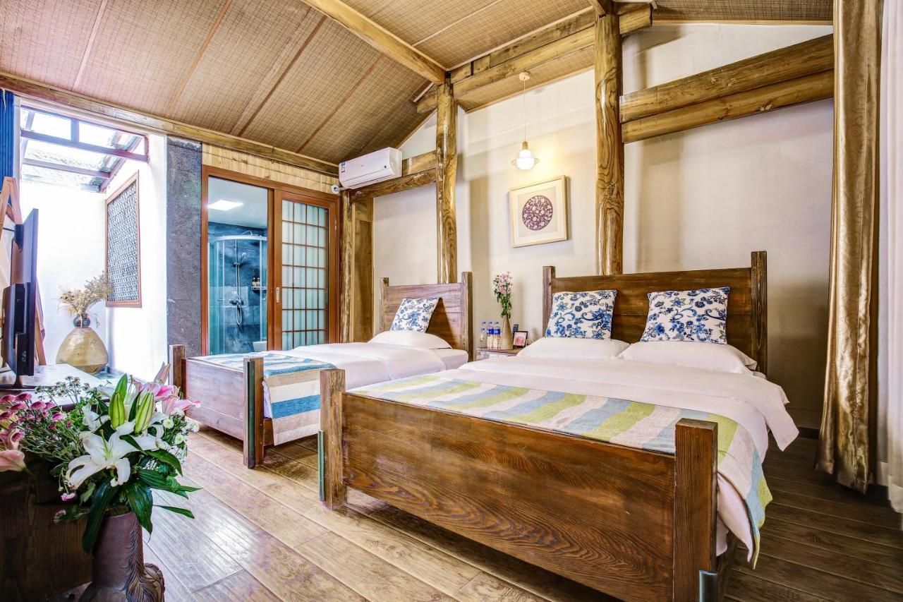 Dream Bay Hotel Tengchong Bagian luar foto